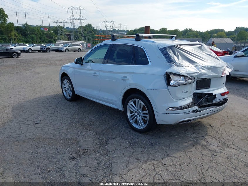 AUDI Q5 - zdjęcie 3