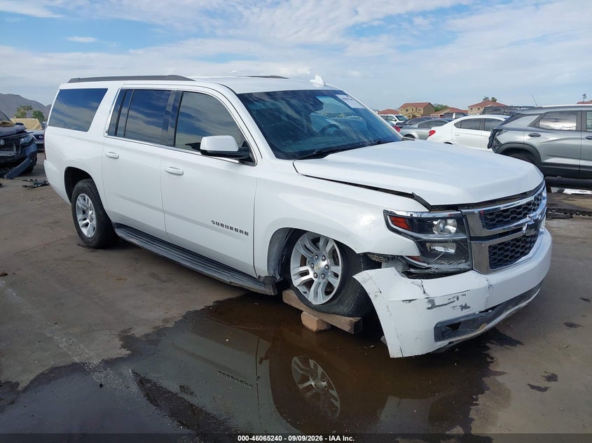 CHEVROLET SUBURBAN - zdjęcie 1