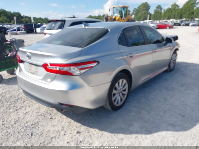 TOYOTA CAMRY - zdjęcie 4