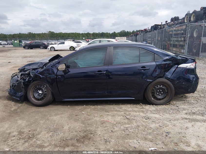 TOYOTA COROLLA - zdjęcie 14