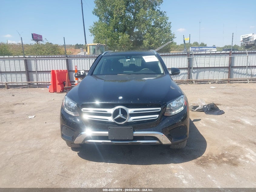 MERCEDES-BENZ GLC 300 - zdjęcie 12