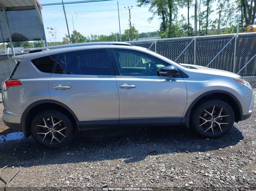 TOYOTA RAV4 - zdjęcie 13