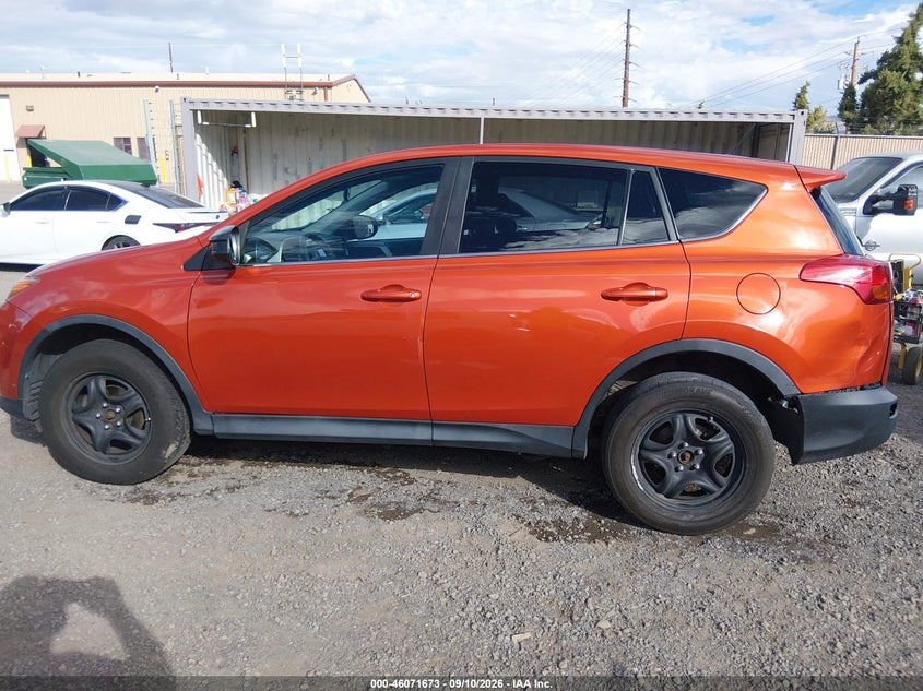 TOYOTA RAV4 - zdjęcie 14