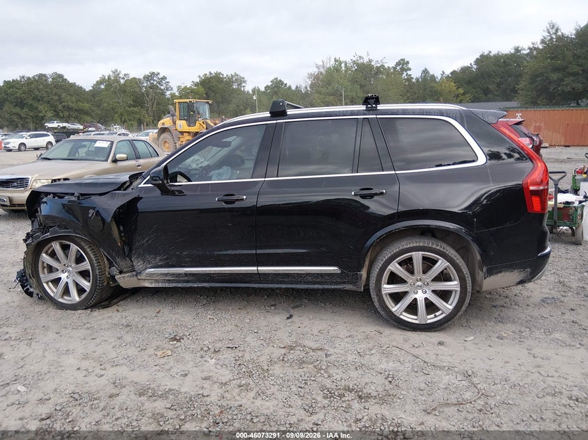 VOLVO XC90 HYBRID - zdjęcie 14