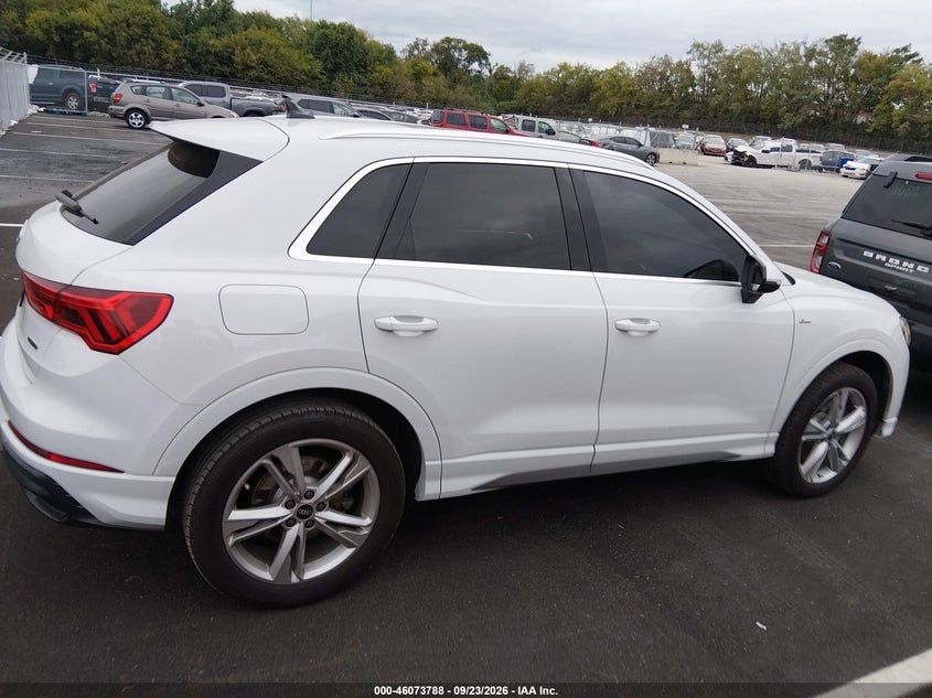 AUDI Q3 - zdjęcie 13