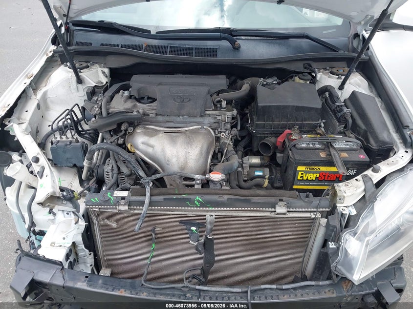 TOYOTA CAMRY - zdjęcie 10