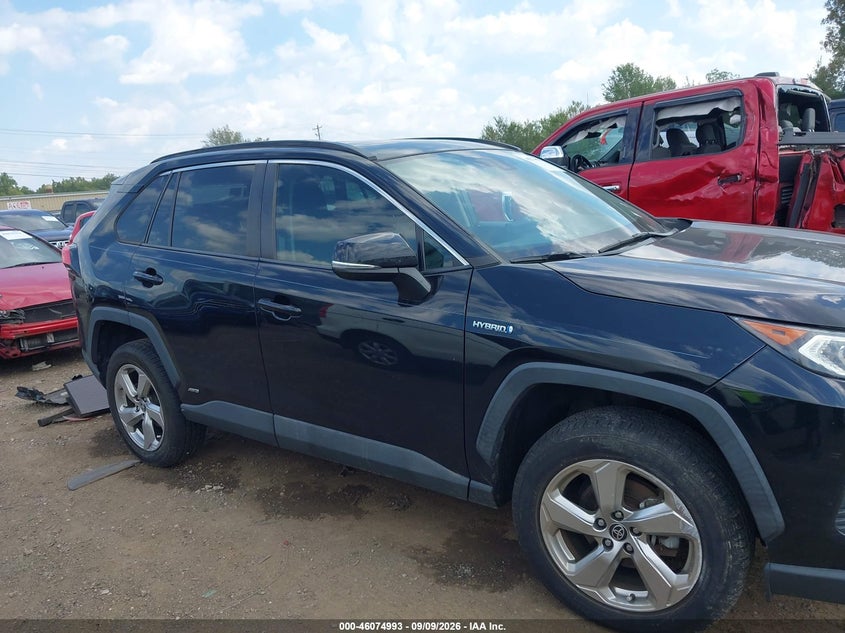 TOYOTA RAV4 HYBRID - zdjęcie 14