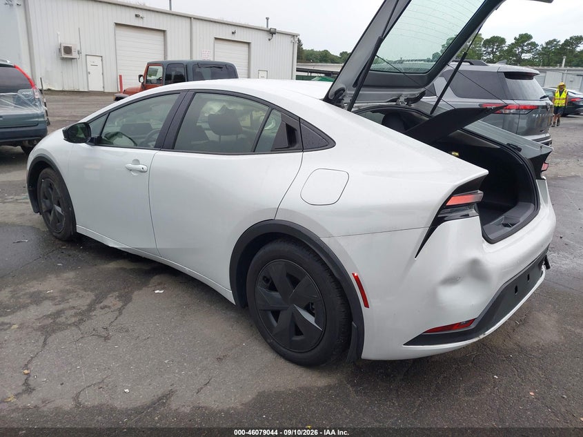 TOYOTA PRIUS PLUG-IN HYBRID - zdjęcie 3