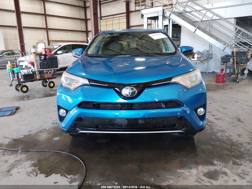 TOYOTA RAV4 - zdjęcie 12