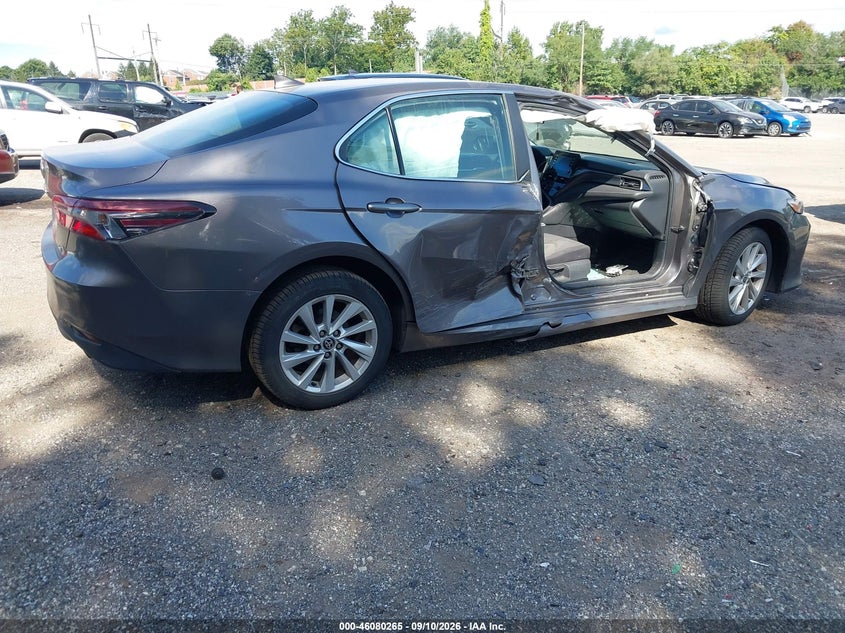 TOYOTA CAMRY - zdjęcie 4