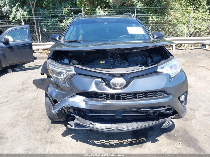 TOYOTA RAV4 - zdjęcie 12