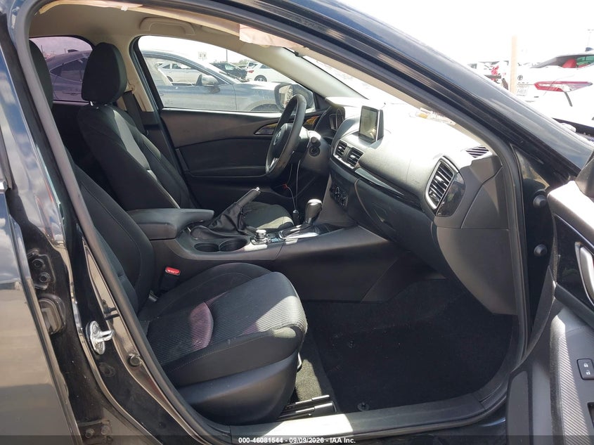 MAZDA MAZDA3 - zdjęcie 5