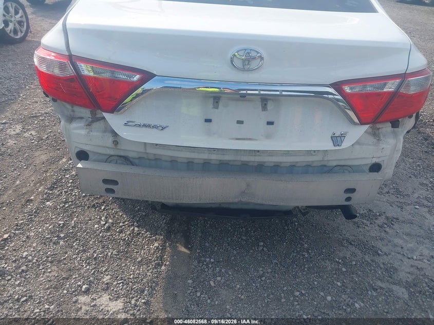 TOYOTA CAMRY - zdjęcie 20