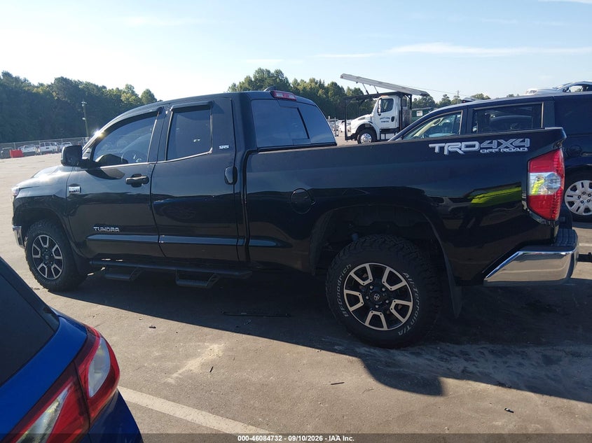 TOYOTA TUNDRA - zdjęcie 14