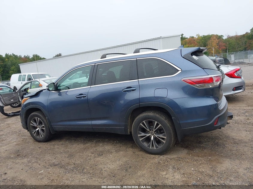 TOYOTA HIGHLANDER - zdjęcie 14
