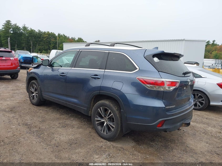 TOYOTA HIGHLANDER - zdjęcie 3