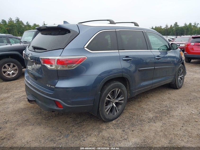 TOYOTA HIGHLANDER - zdjęcie 4