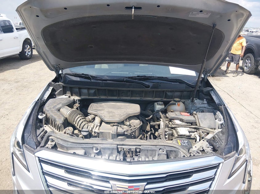 CADILLAC XT5 - zdjęcie 10