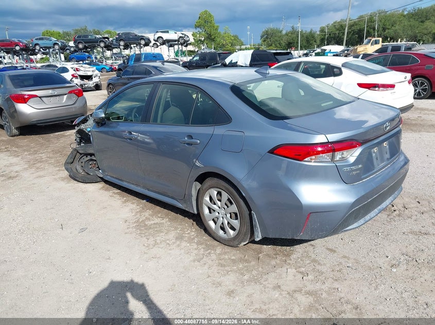 TOYOTA COROLLA - zdjęcie 3
