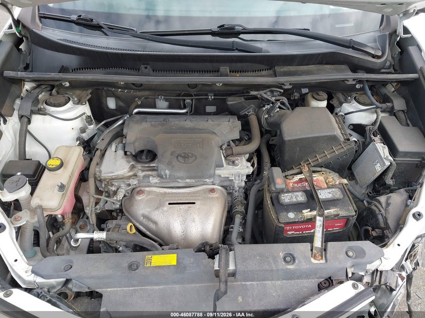 TOYOTA RAV4 - zdjęcie 10