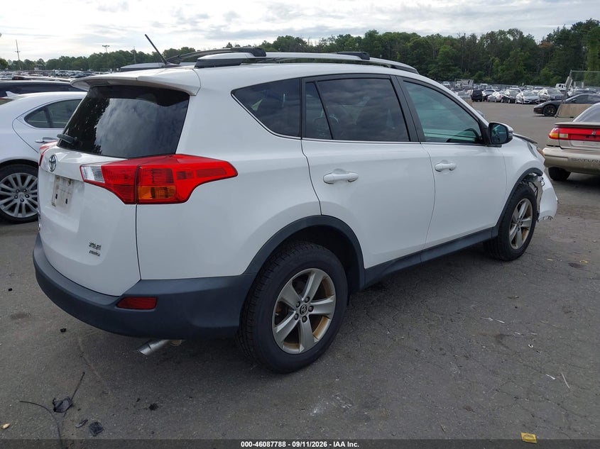 TOYOTA RAV4 - zdjęcie 4