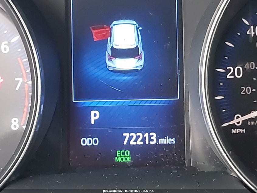 TOYOTA C-HR - zdjęcie 15