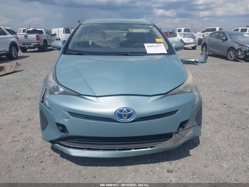 TOYOTA PRIUS - zdjęcie 13