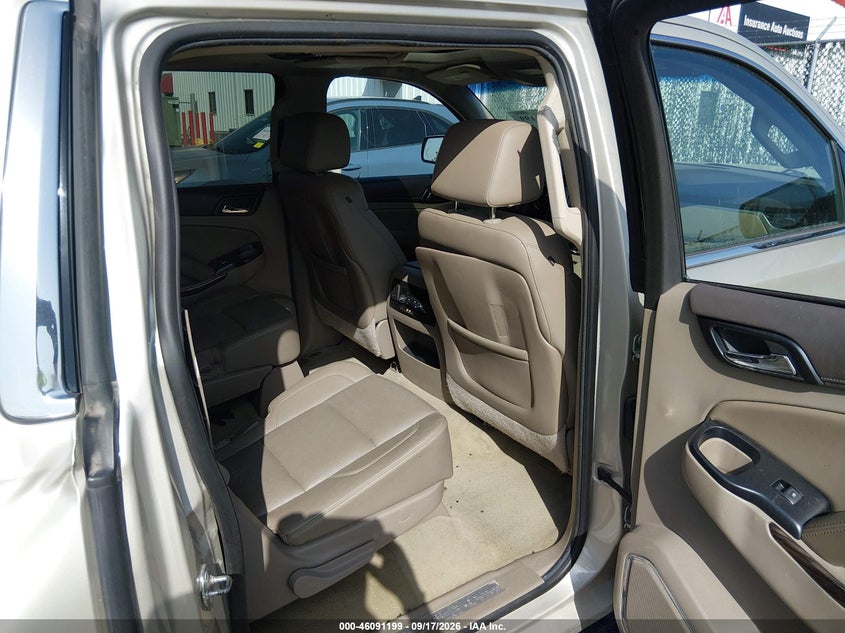 GMC YUKON XL 1500 - zdjęcie 8