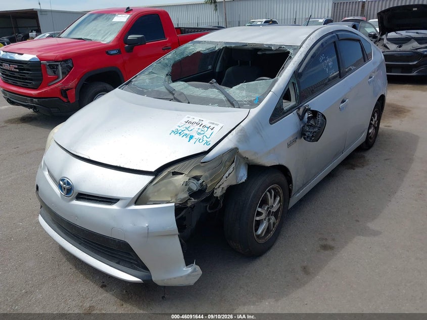 TOYOTA PRIUS - zdjęcie 6