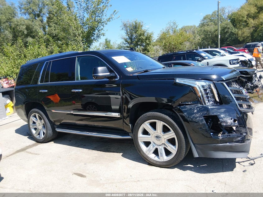 CADILLAC ESCALADE - zdjęcie 14