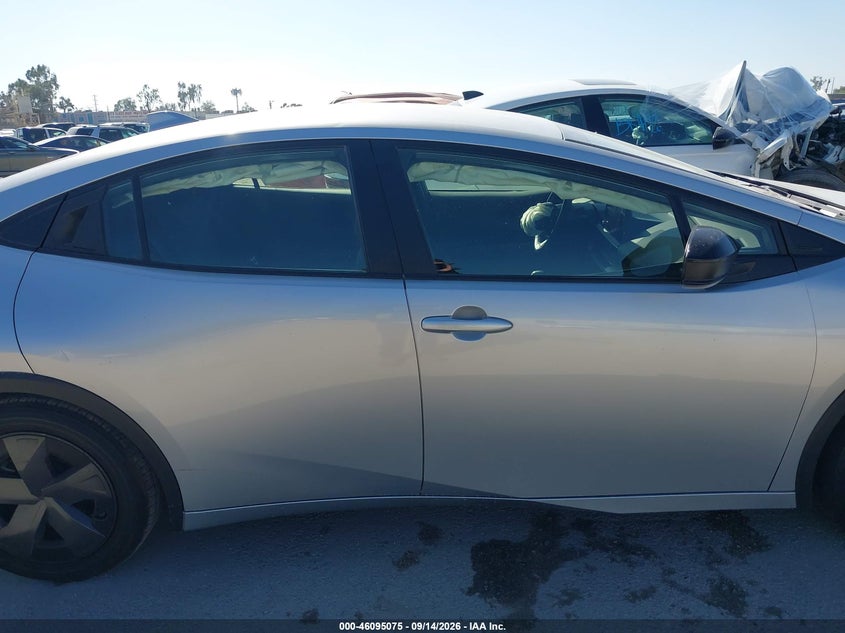 TOYOTA PRIUS - zdjęcie 12