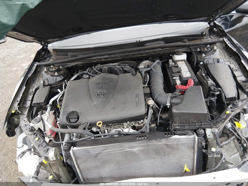TOYOTA CAMRY - zdjęcie 10