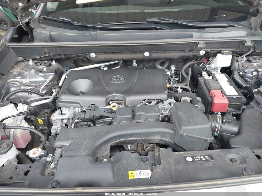 TOYOTA RAV4 - zdjęcie 10