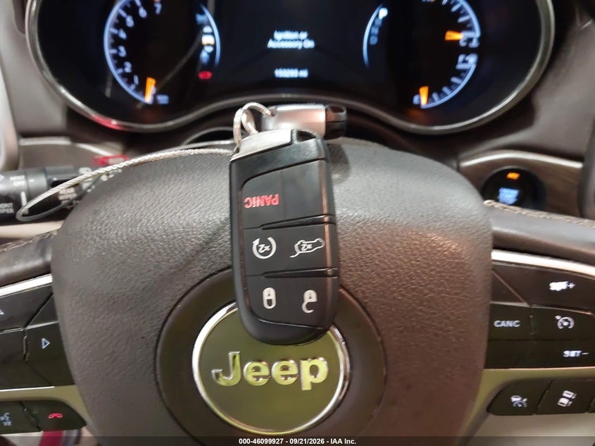 JEEP GRAND CHEROKEE - zdjęcie 11
