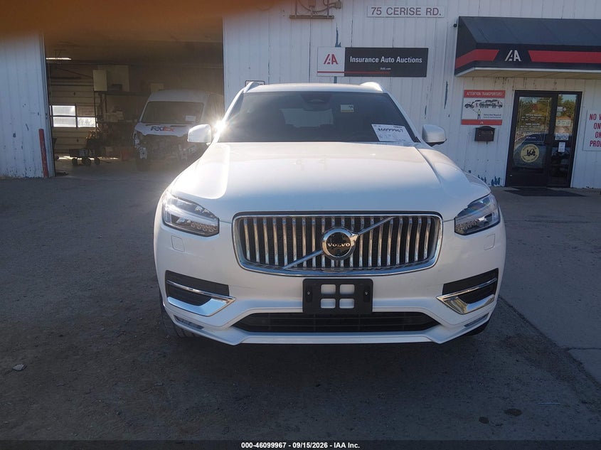 VOLVO XC90 - zdjęcie 13