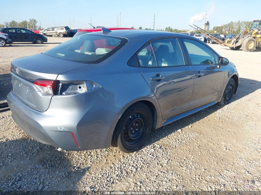 TOYOTA COROLLA - zdjęcie 4