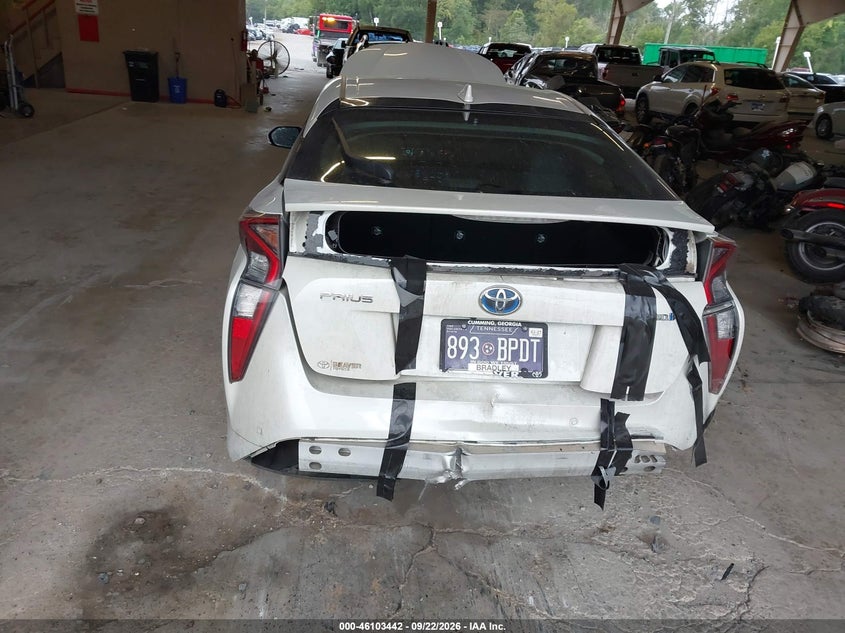 TOYOTA PRIUS - zdjęcie 6