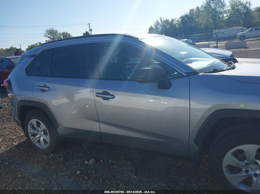 TOYOTA RAV4 - zdjęcie 13