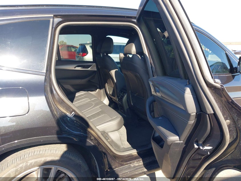 BMW X3 - zdjęcie 8
