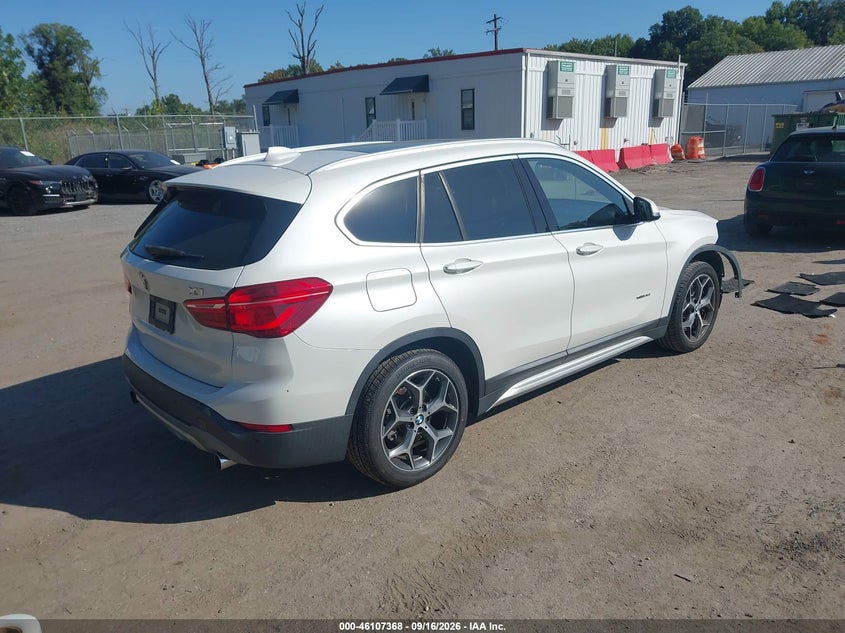 BMW X1 - zdjęcie 4
