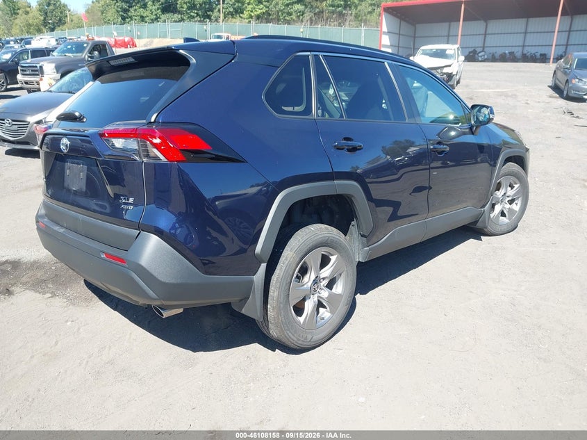 TOYOTA RAV4 - zdjęcie 4