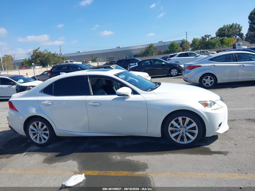 LEXUS IS 250 - zdjęcie 14
