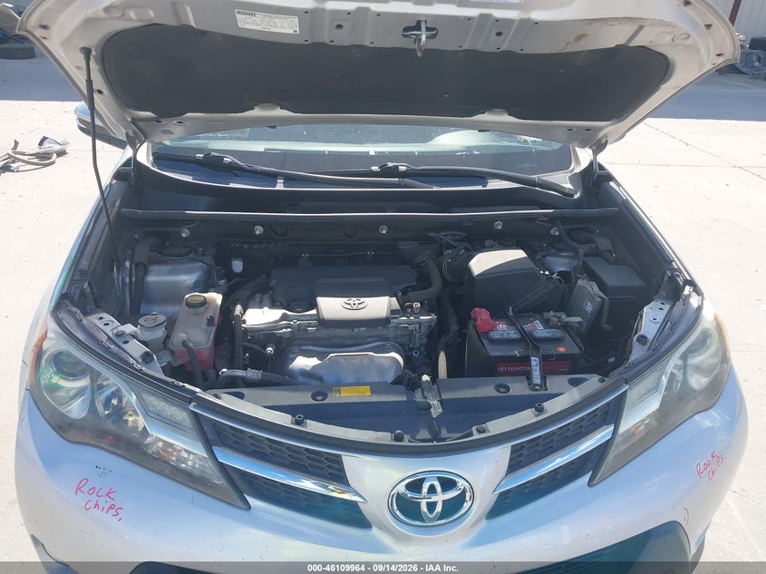 TOYOTA RAV4 - zdjęcie 10