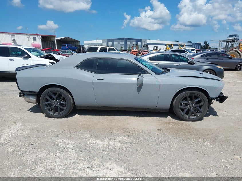 DODGE CHALLENGER - zdjęcie 14