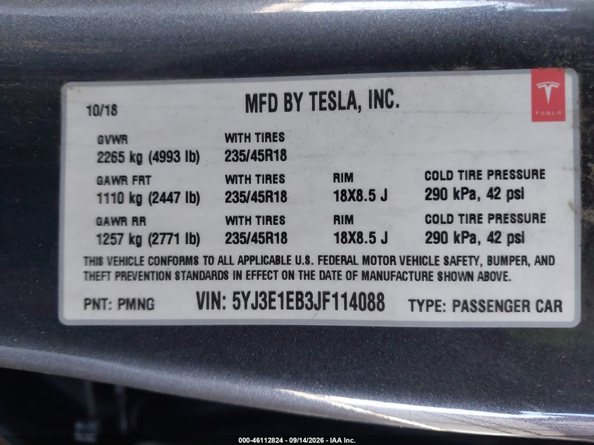 TESLA MODEL 3 - zdjęcie 9