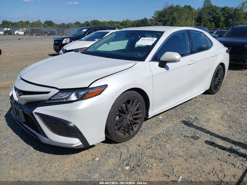 TOYOTA CAMRY - zdjęcie 2