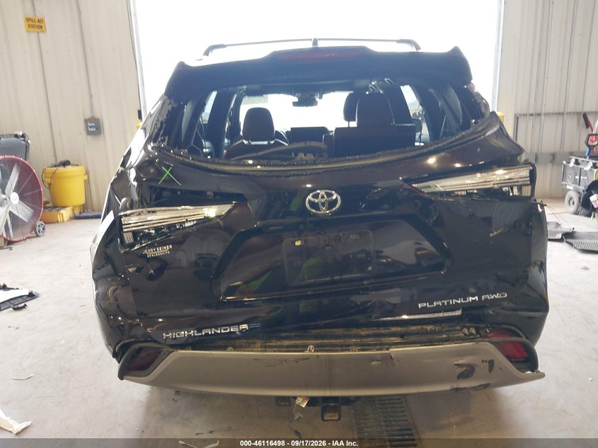 TOYOTA HIGHLANDER - zdjęcie 17
