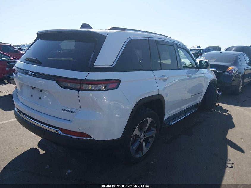 JEEP GRAND CHEROKEE - zdjęcie 4