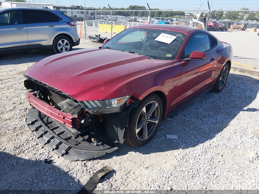 FORD MUSTANG - zdjęcie 2