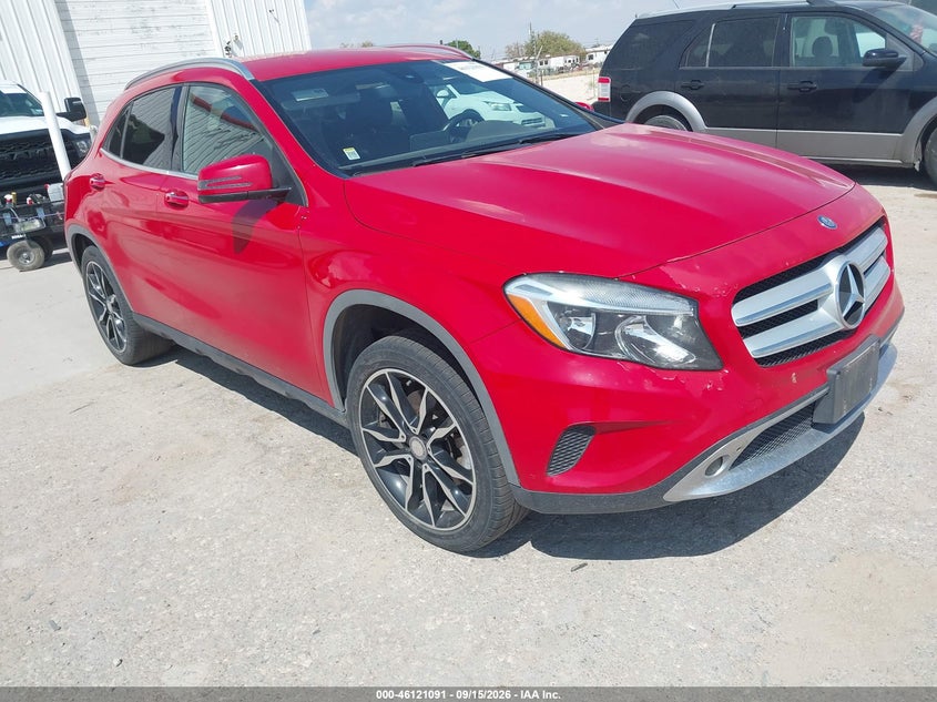 MERCEDES-BENZ GLA 250 - zdjęcie 1
